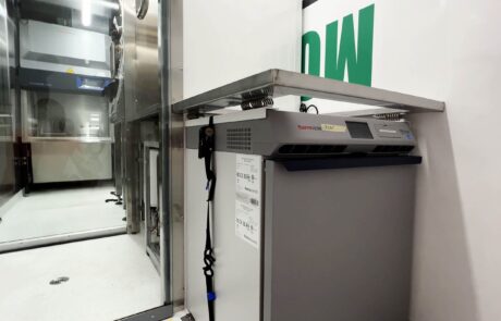 Fuji-10_mobile-laboratory-min