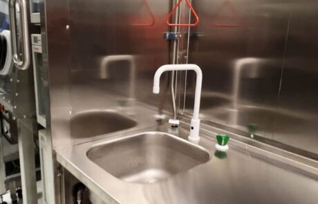 Fuji-7_mobile-laboratory-min